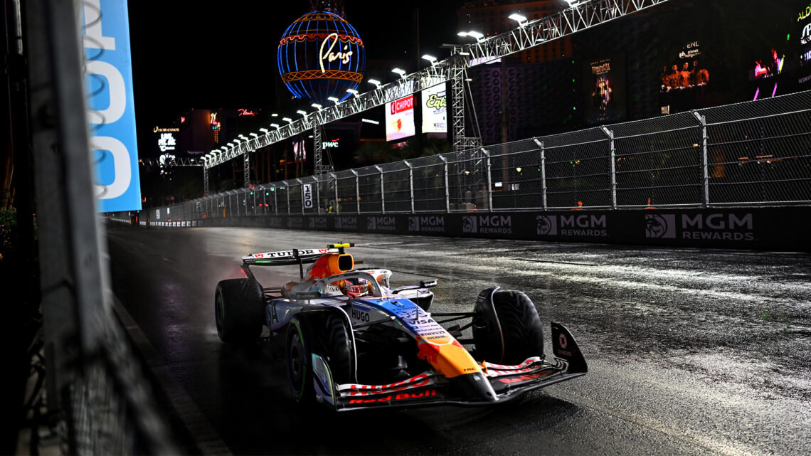 F1 Grand Prix of Las Vegas - Qualifying (Photo by Guido De Bortoli/LAT Images)