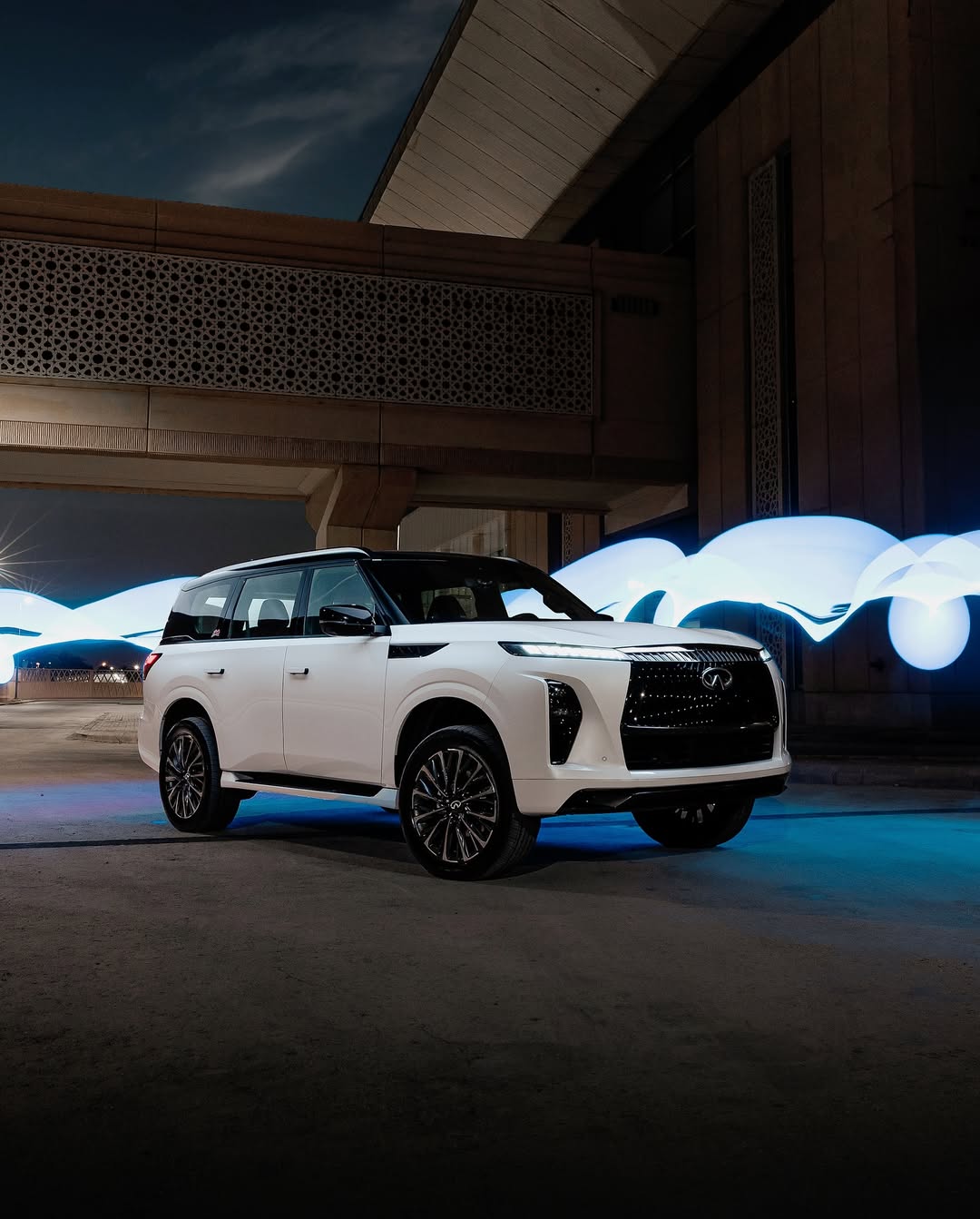 Arabian Automobiles And Damas Jewellery Introduce Limited-Edition Infiniti QX80 In Celebration Of The UAE’s 54th National Day
