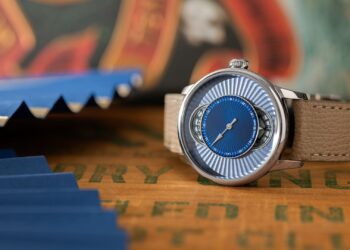 Louis Erard introduces a unique new regulator style watch