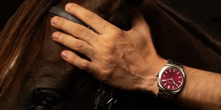 Vyntage Horology unveils an attractive new sports watch