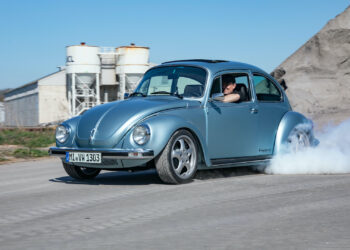 Knepper RSE Beetle with Tesla Motor