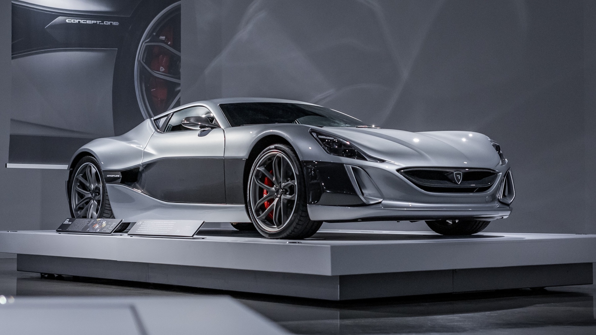 Static shot covering the front three quarters of the Rimac Concept One