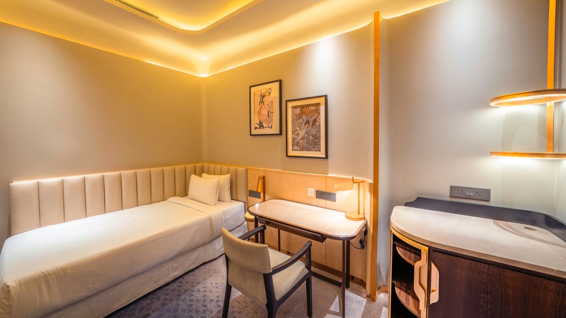 The First Class Sleep Suite inside The Maharaja Lounge at Delhi Airport