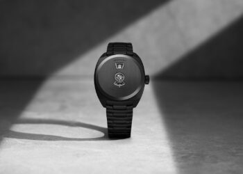 Bremont Terra Nova 38 Jumping Hour Stealth Black with black DLC bracelet.