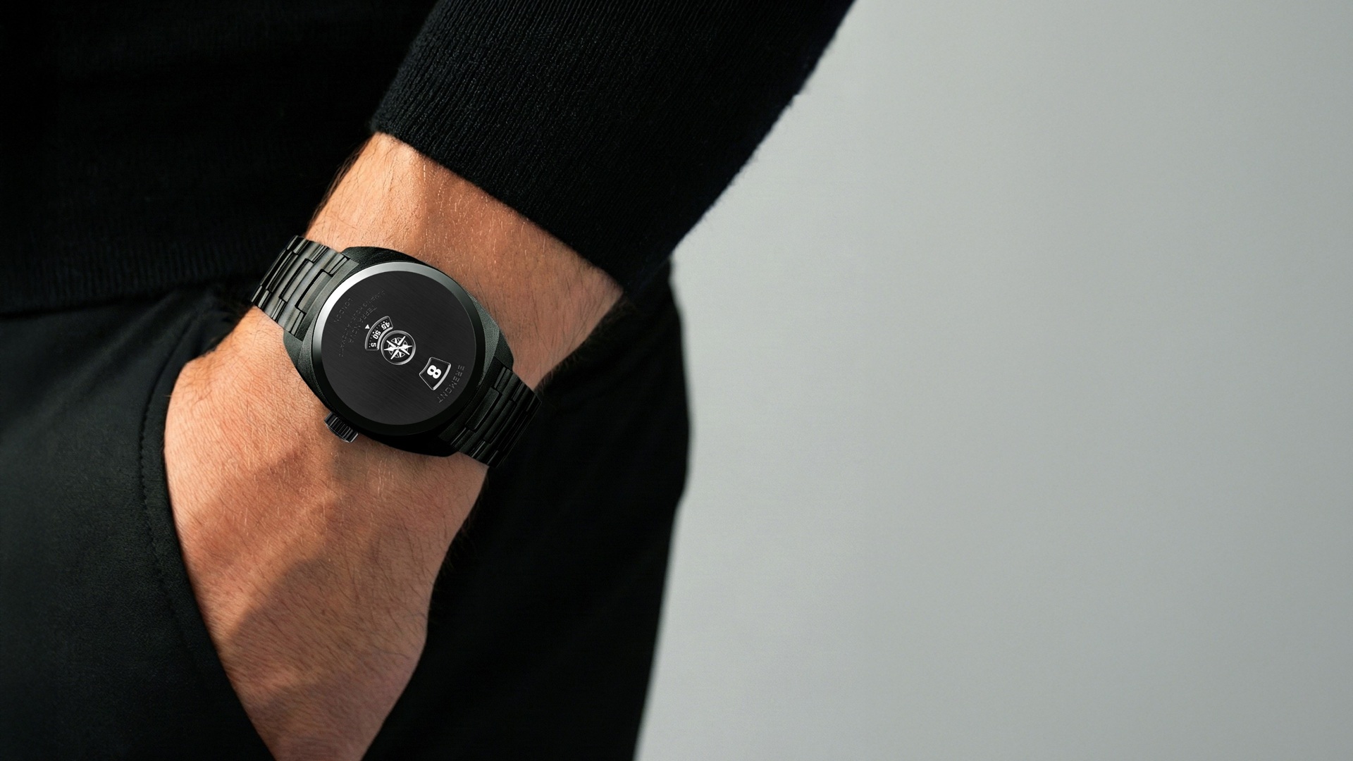 Bremont Terra Nova 38 Jumping Hour Stealth Black on black DLC bracelet wristshot.