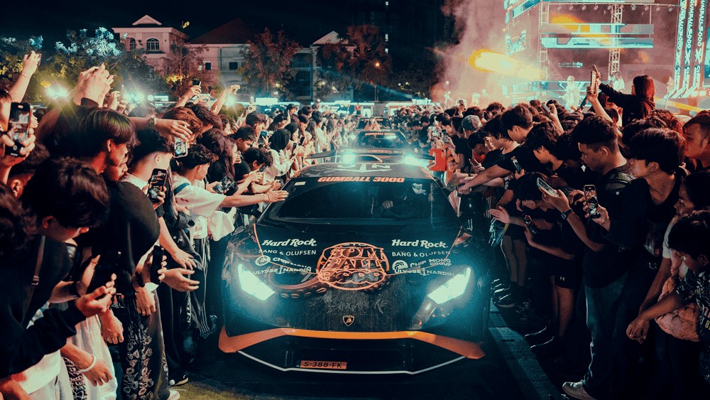 Image of the Gumball 3000 super rally.
