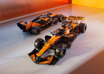 MCL40 Livery Source: McLaren