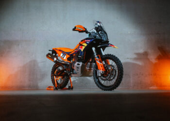 2026 KTM 890 Adventure R Rally Unveiled