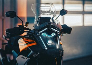 KTM Takes Headlight Testing Virtual with rFpro, Cutting Costly Night Rides