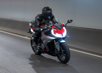 QJMotor SRK 421 RR Launched in Europe: New Ninja ZX-4RR Rival