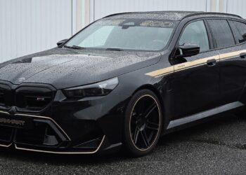 BMW M5 Touring Tuned By Manhart