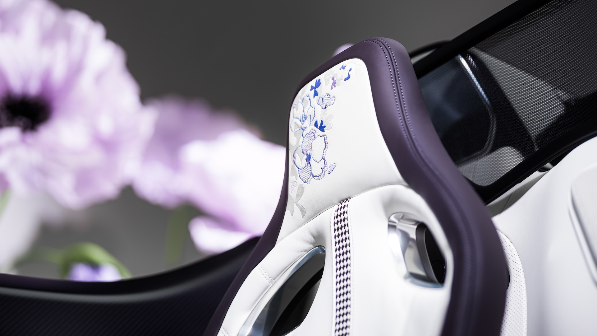 Bugatti Mistral Caroline Revealed