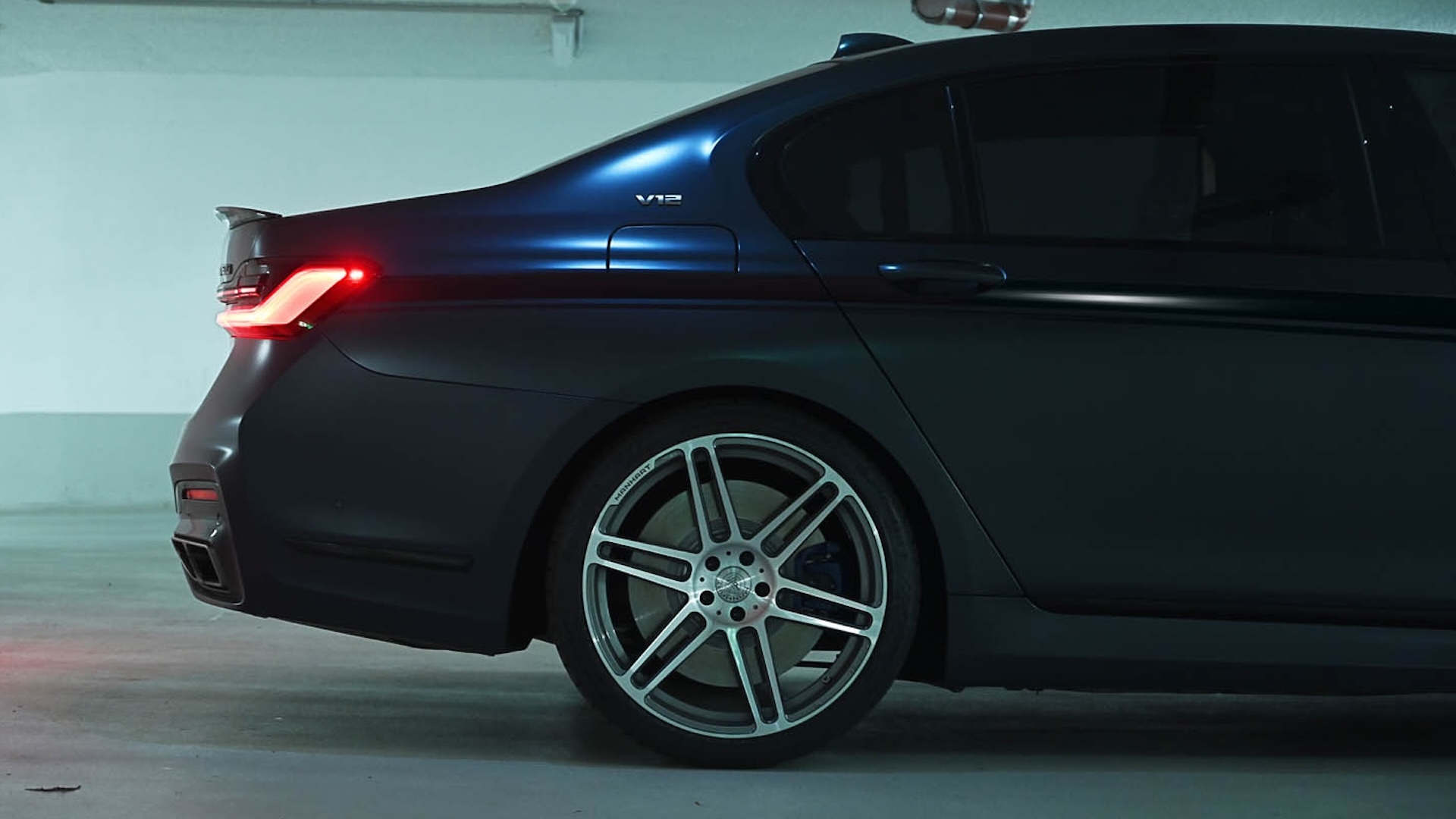 Manhart BMW 7 Series V12 Revealed