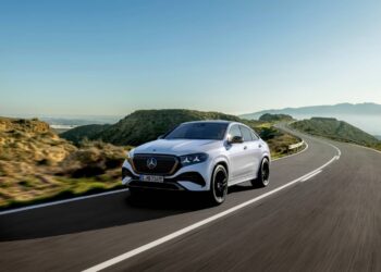 Mercedes-Benz GLE Coupé Updated with New Technology, Design Changes, and Electrified Powertrains