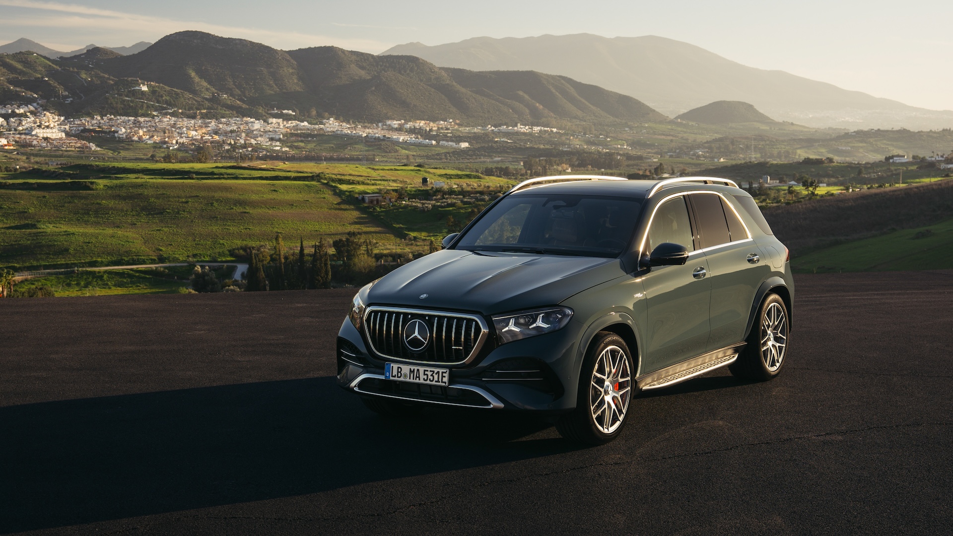 New Mercedes-Benz GLE Revealed