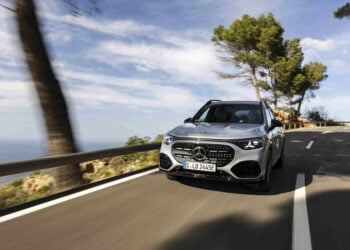 2026 Mercedes-Benz GLB: Electric and Hybrid SUV Review, Features, Range, and Practicality