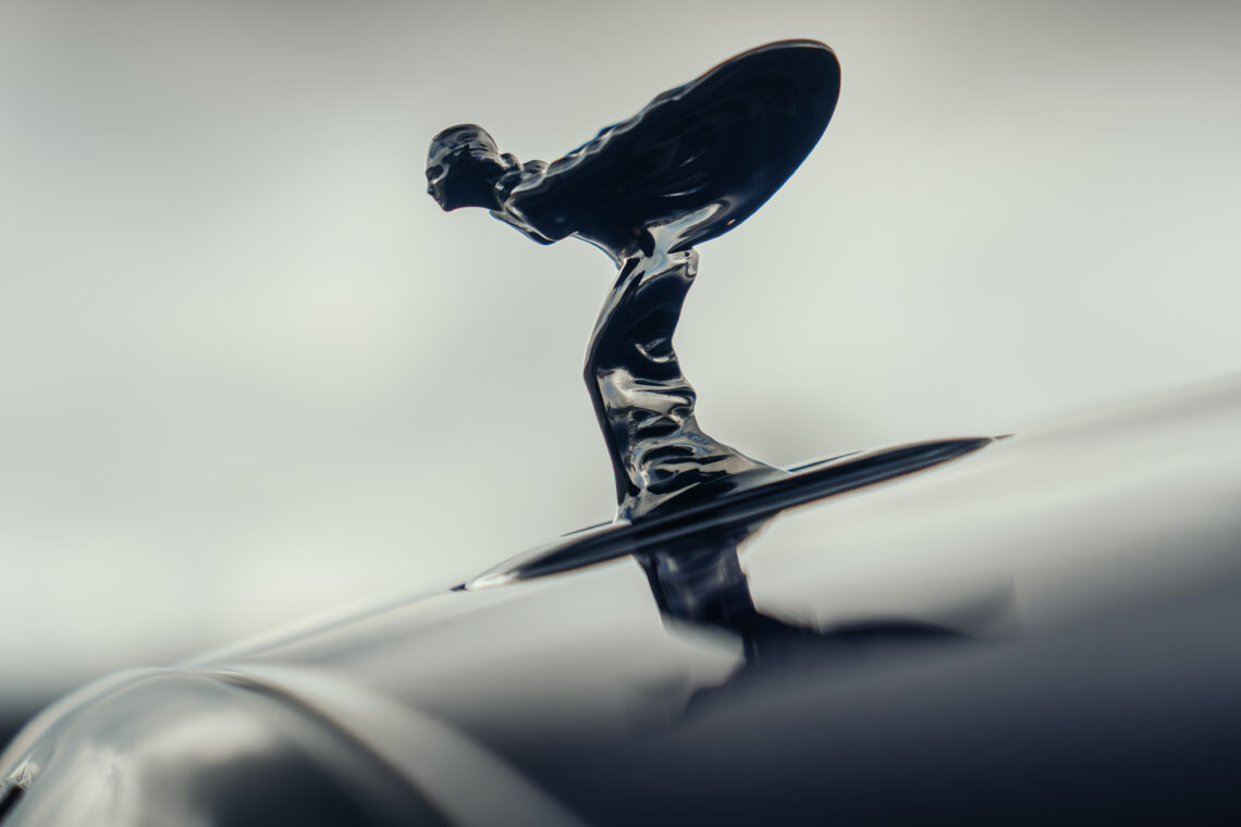 Rolls-Royce Black Badge: An Analysis of Design and Performance Evolution Over a Decade