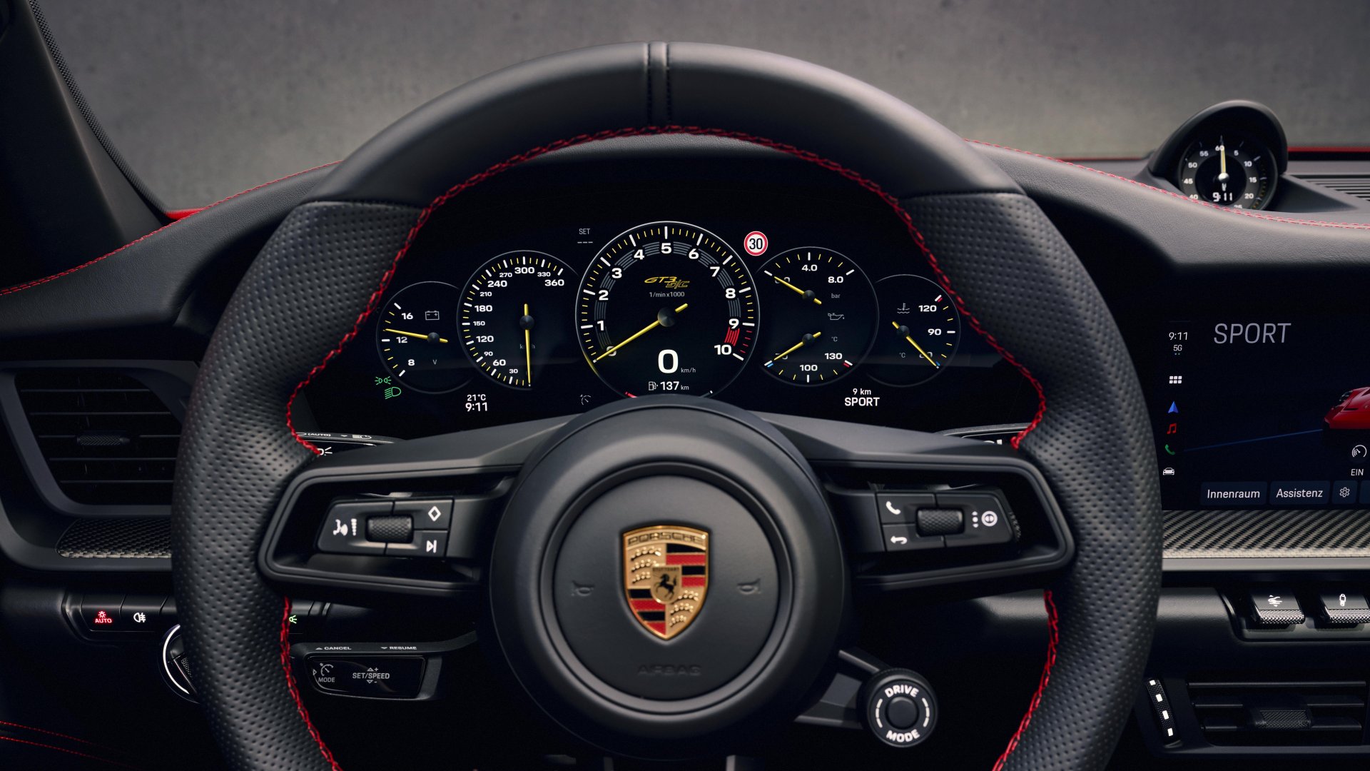 The new Porsche 911 GT3 S/C in red - Focus on the instrument cluster