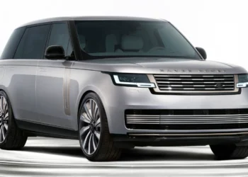 Range Rover SV Ultra: A High-End SUV With Improved Audio and Redesign