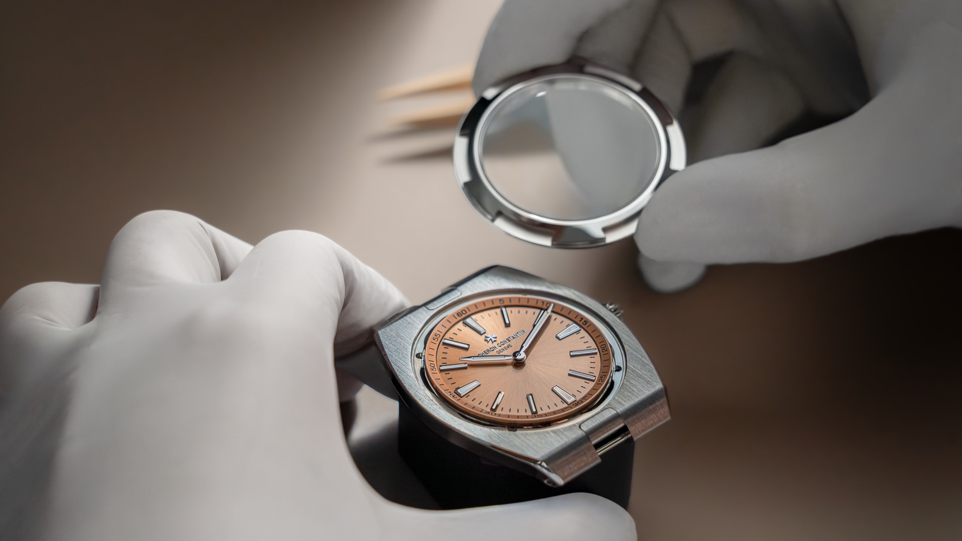 Vacheron Constantin Overseas Self-Winding Ultra-Thin 2500V/220P-H028.