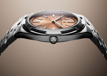 Vacheron Constantin Overseas Self-Winding Ultra-Thin 2500V/220P-H028.