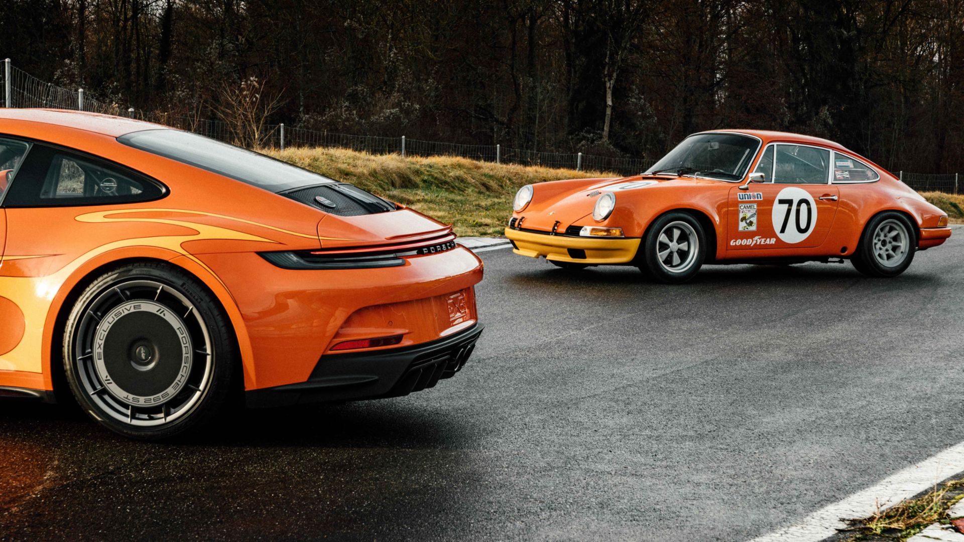 Porsche 911 S/T Camel GT Challenge