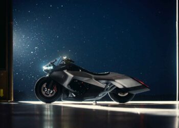 BMW Motorrad Vision K18 Concept Unveiled With Bold New Design