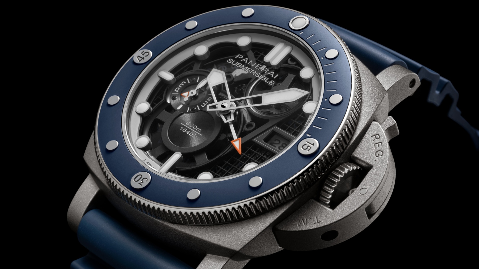 Panerai Submersible GMT PAM01495.