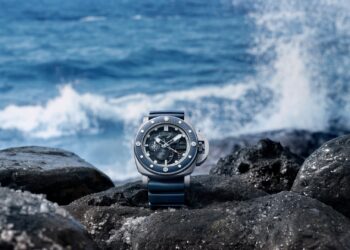 Panerai Submersible GMT PAM01495.