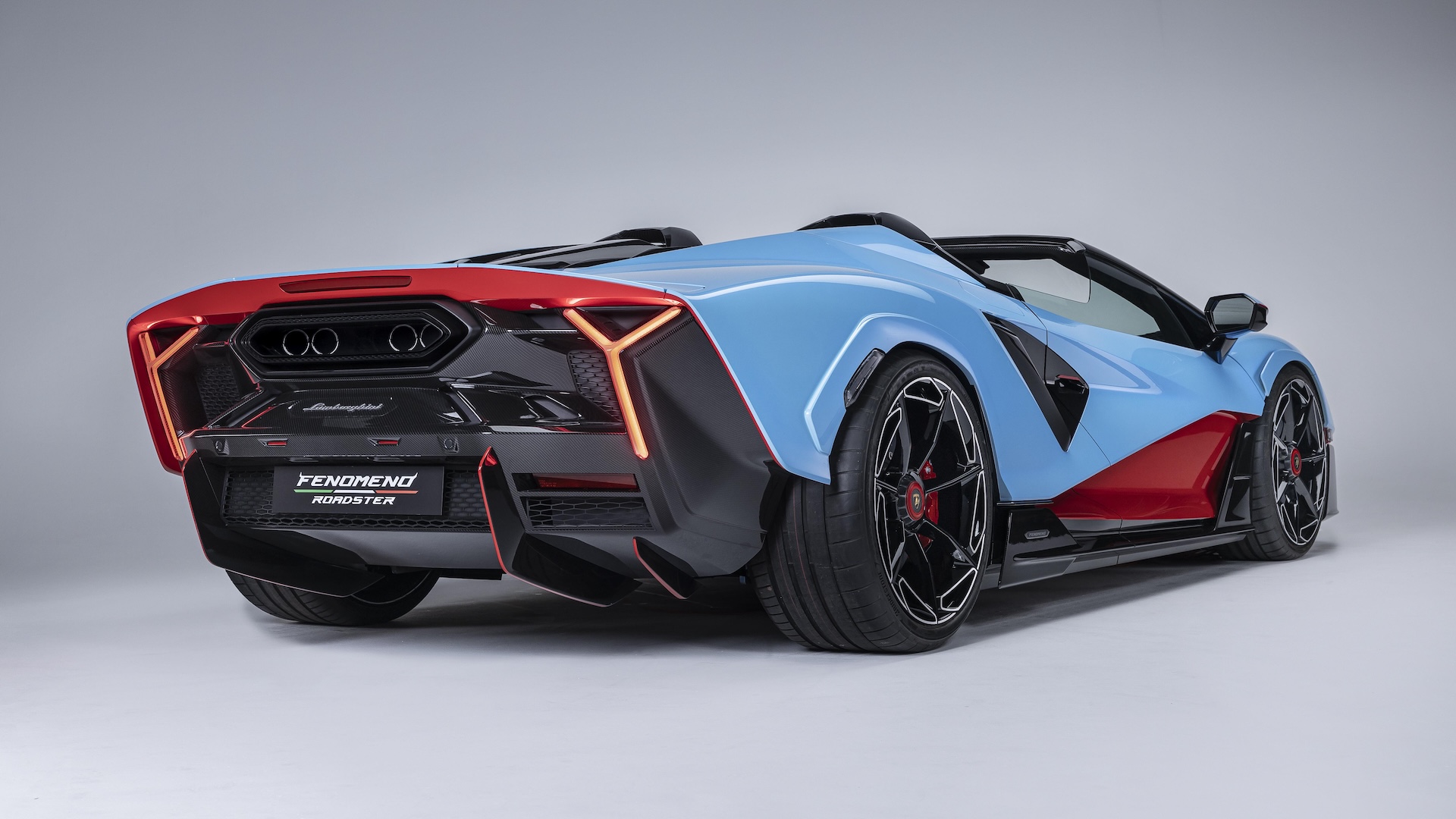 Lamborghini Fenomeno Roadster Revealed