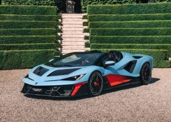 Lamborghini Fenomeno Roadster Revealed
