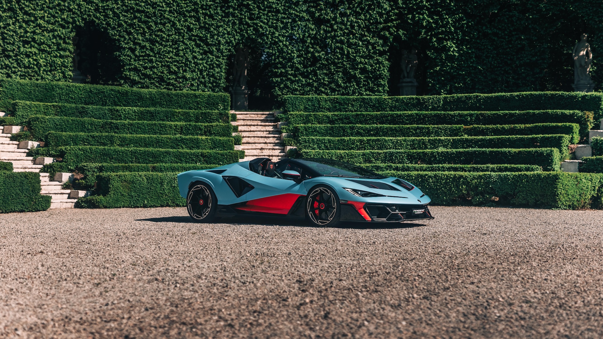 Lamborghini Fenomeno Roadster Revealed