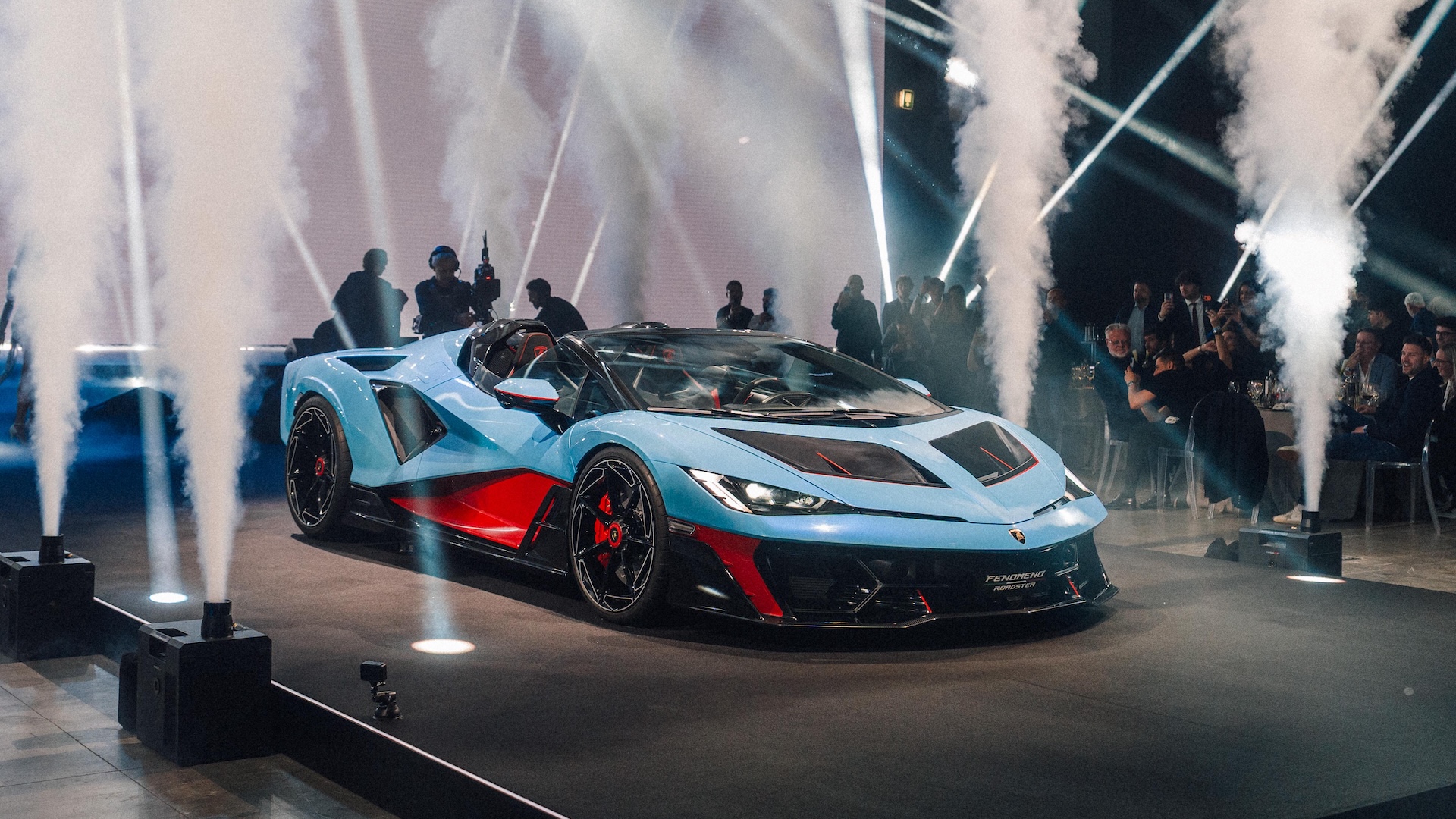Lamborghini Fenomeno Roadster Revealed
