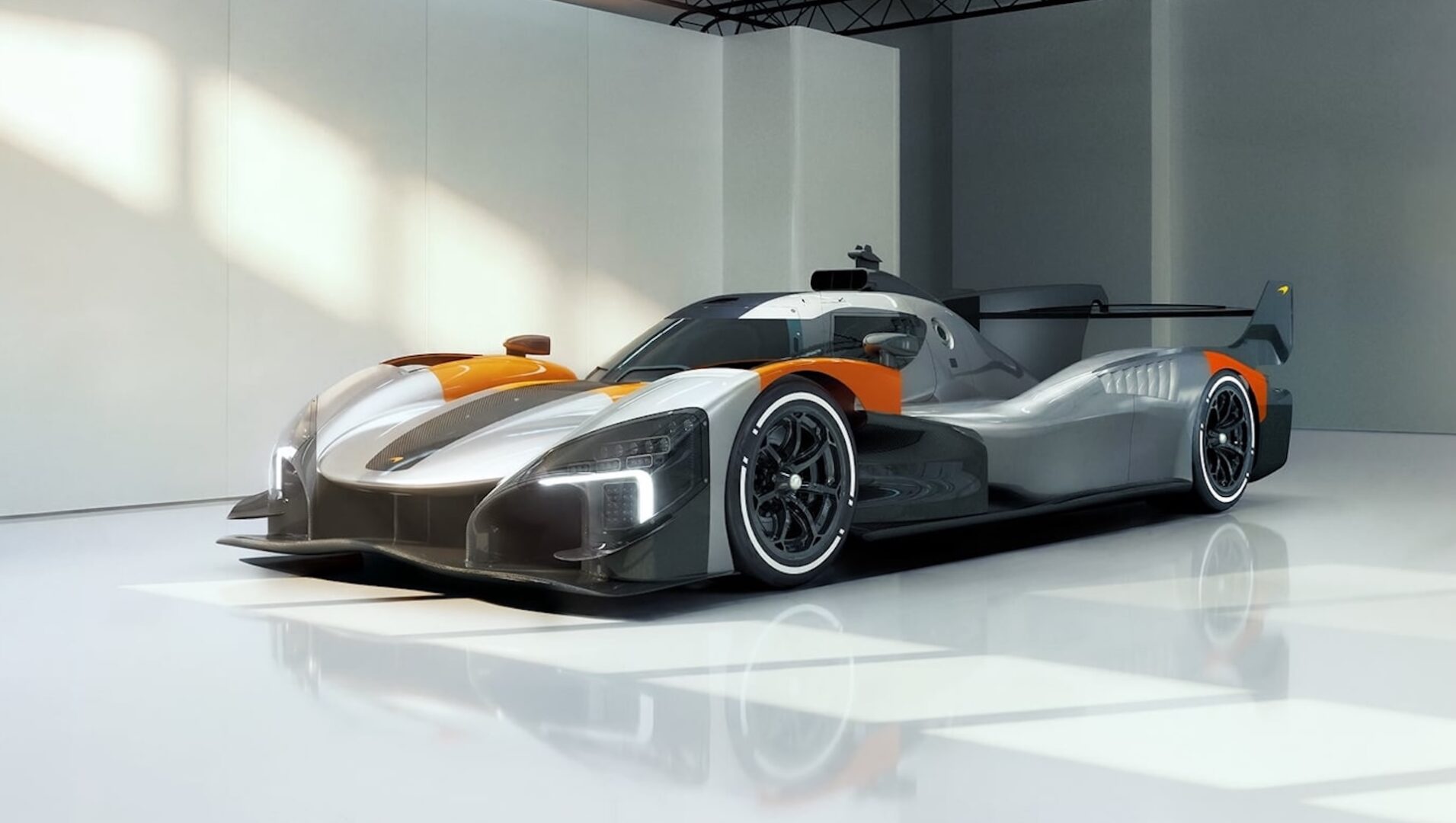 McLaren MCL-HY GTR Revealed