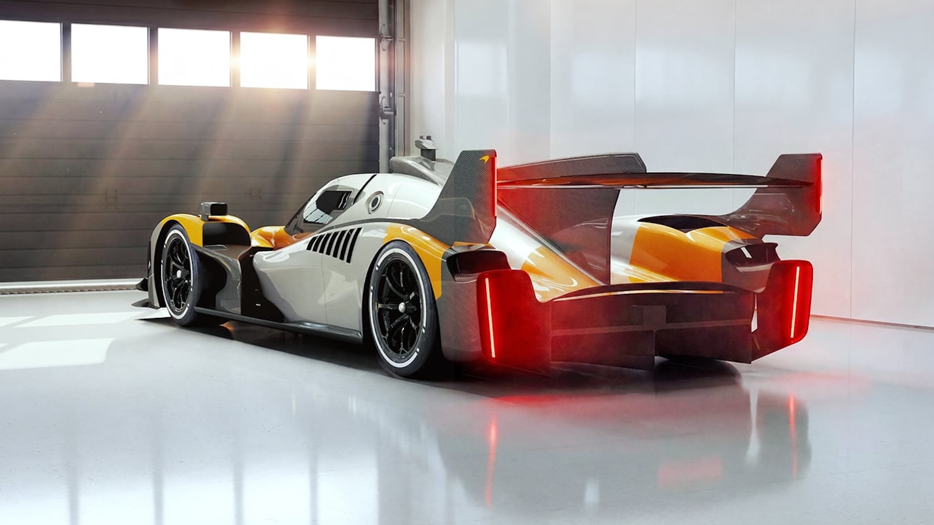 McLaren MCL-HY GTR Revealed