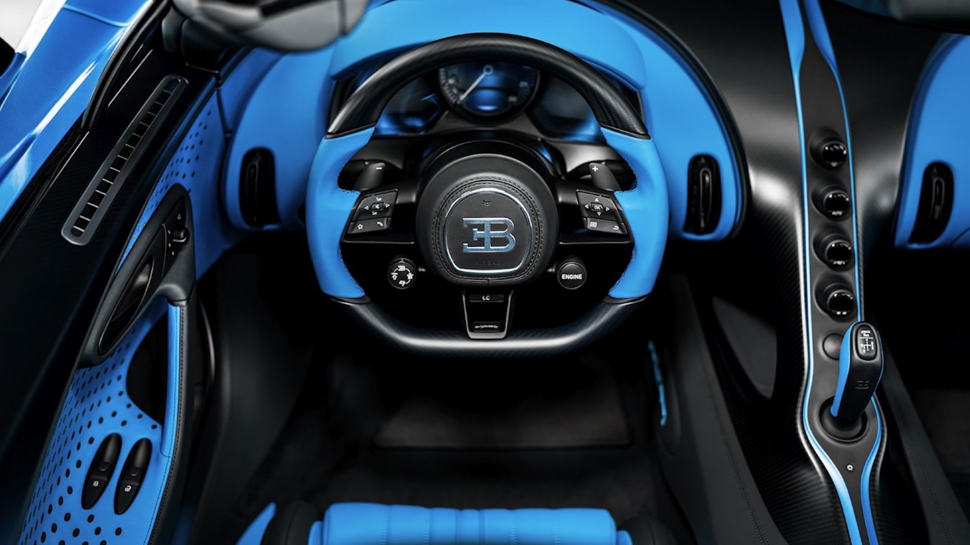 Bugatti Mistral W16 'Fly Bug' revealed