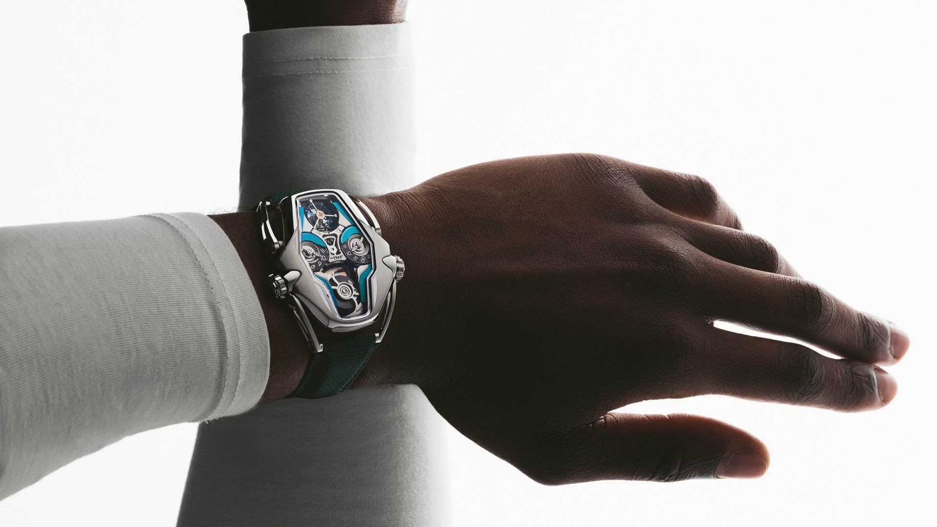 MB&F HM12 The Guardian.