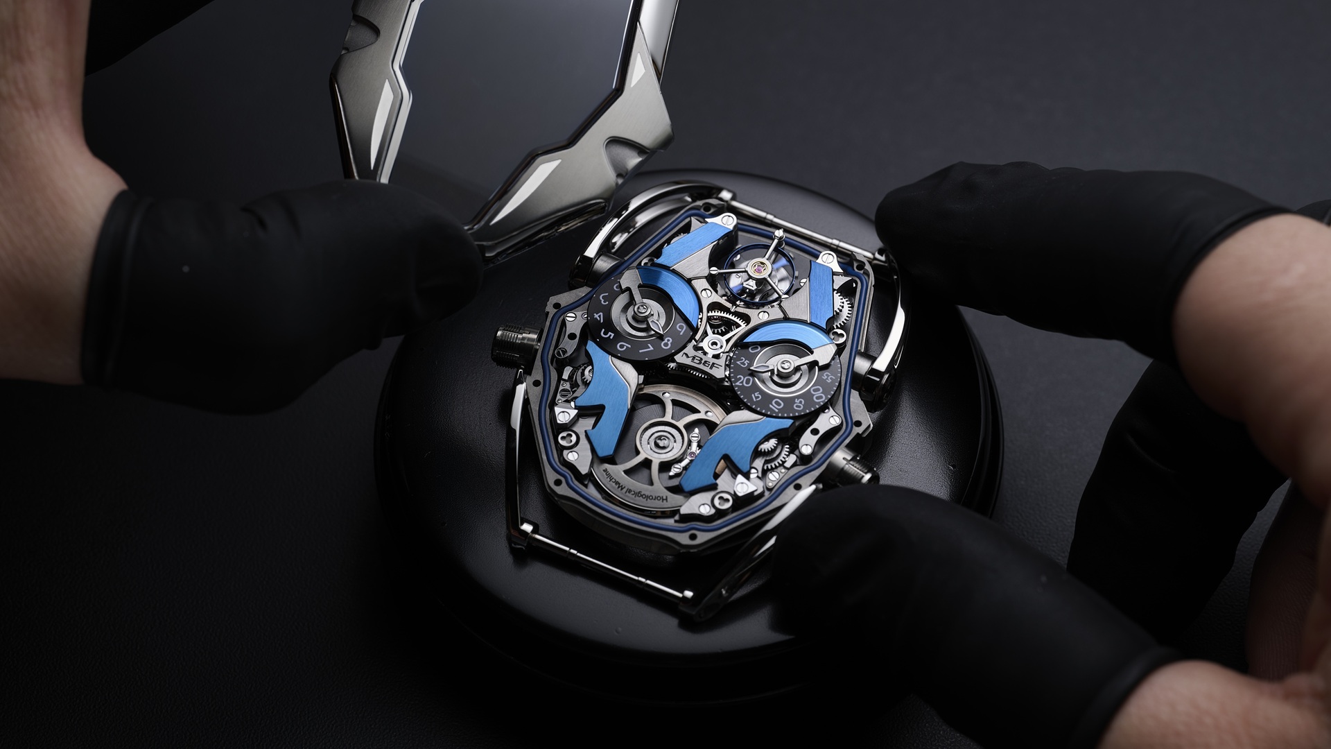 MB&F HM12 The Guardian.