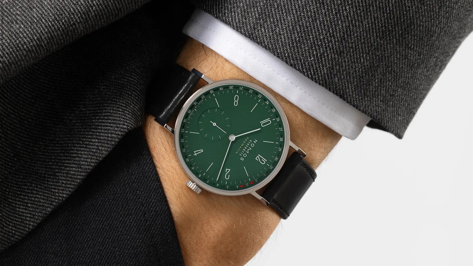NOMOS Tangente neomatik Update 38 Forest Green.
