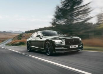 The 2026 Bentley Flying Spur is back with a facelift and some tech upgrades.
