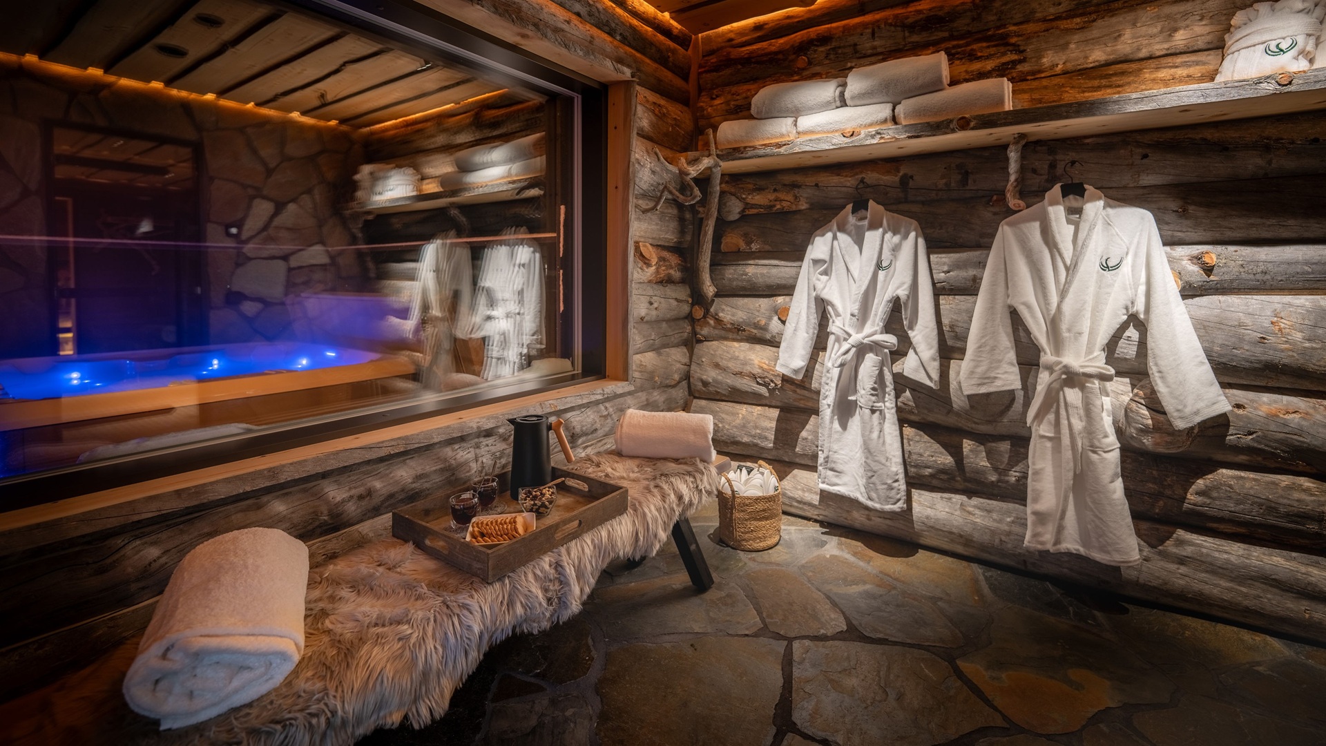The sauna room, inside the Aurora Radar Station, near Octola III.