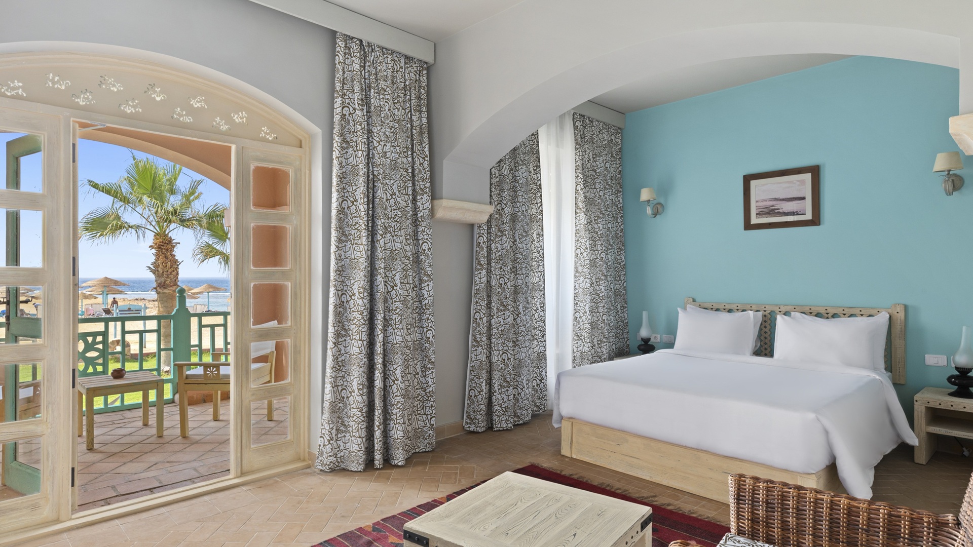 An image of the Premium Room with Terrace and Sea View at the Swissôtel Resort El Quseir in Egypt