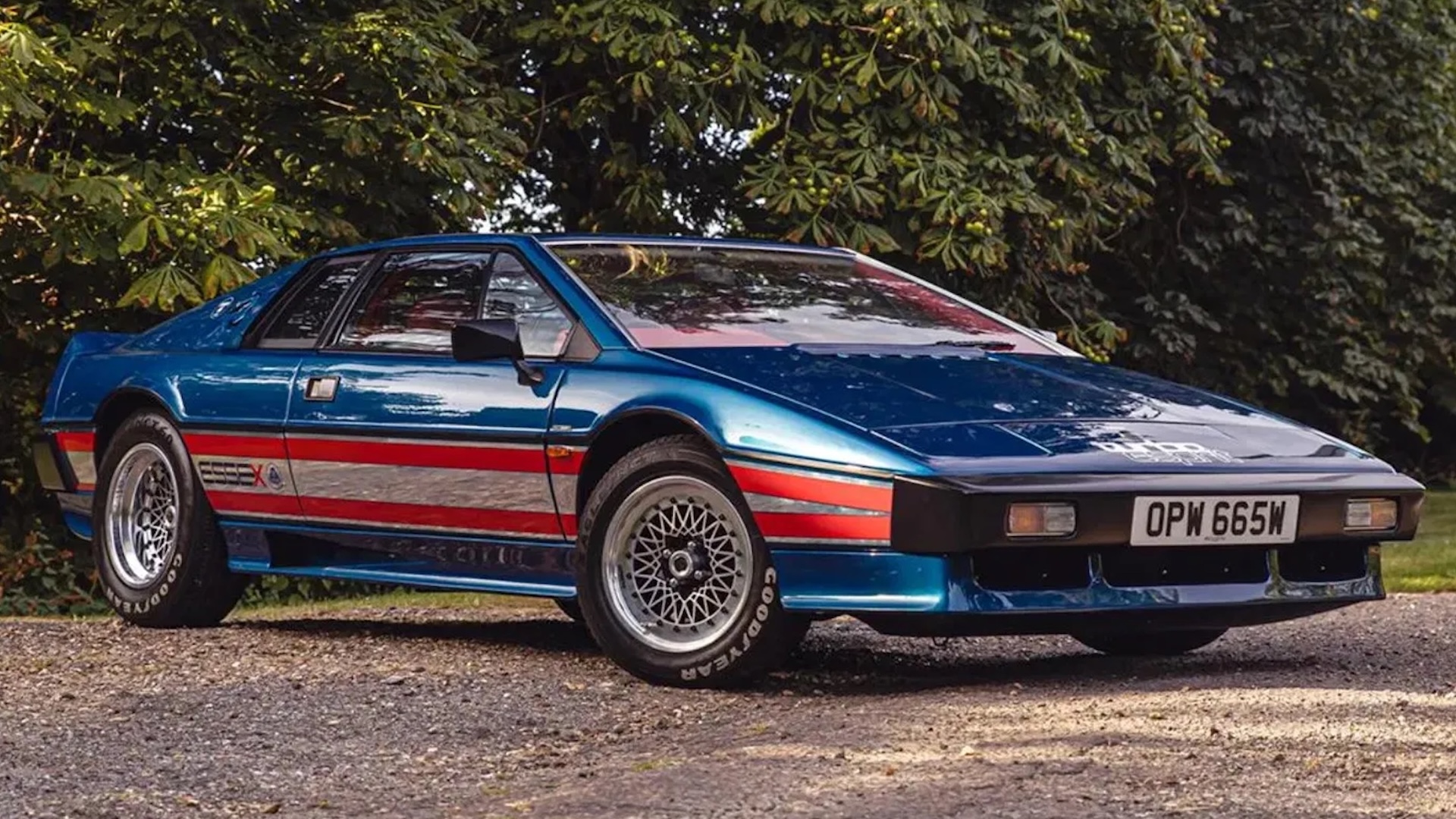 Lotus Essex Espirit at Salon Prove 2026