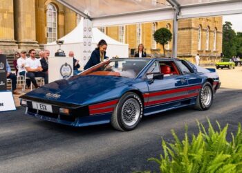 Lotus Essex Espirit at Salon Prove 2026
