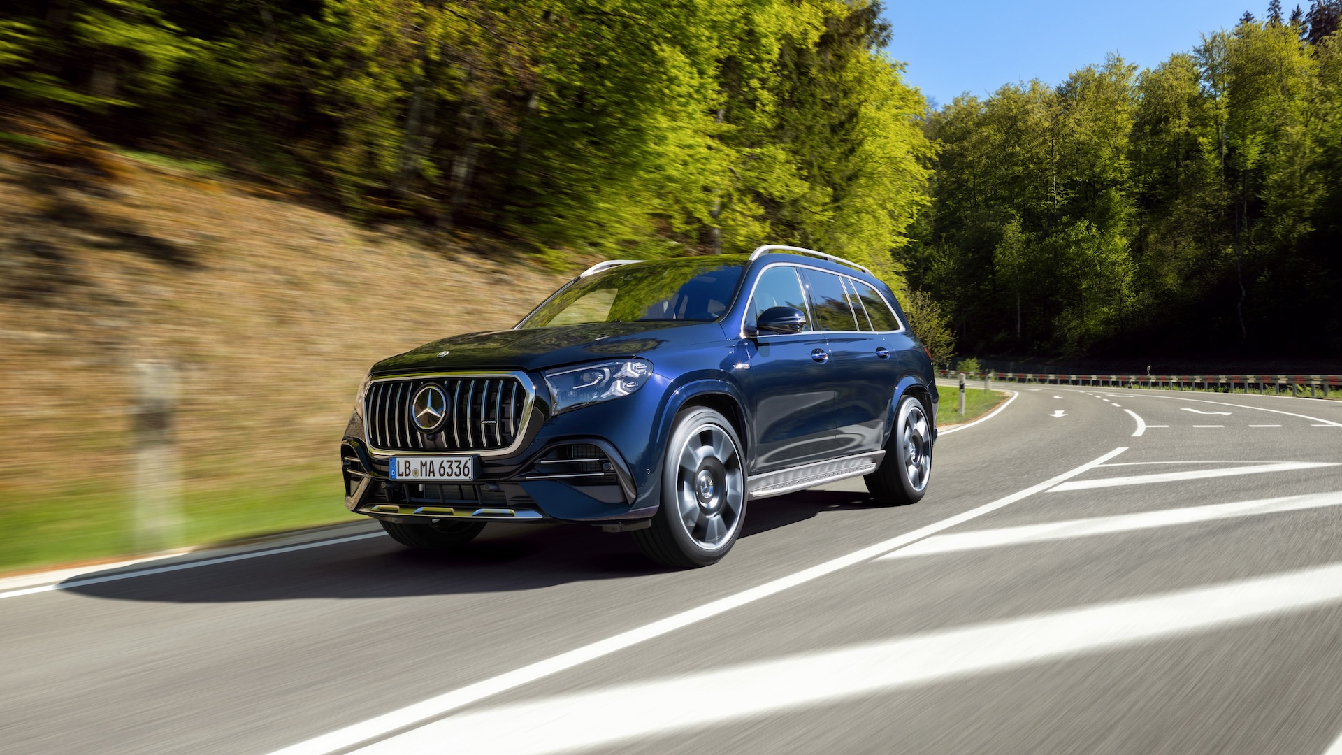 new Mercedes-AMG GLS 63 revealed