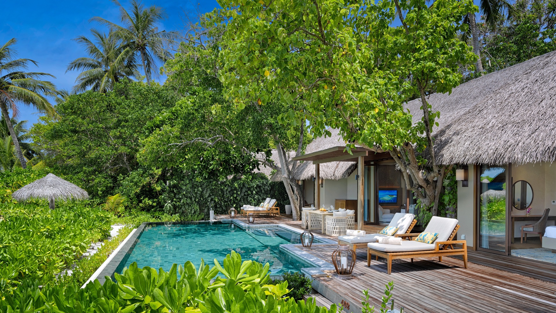 A daytime shot of the backside exterior of Baros Retreat, part of Baros Maldives Villas