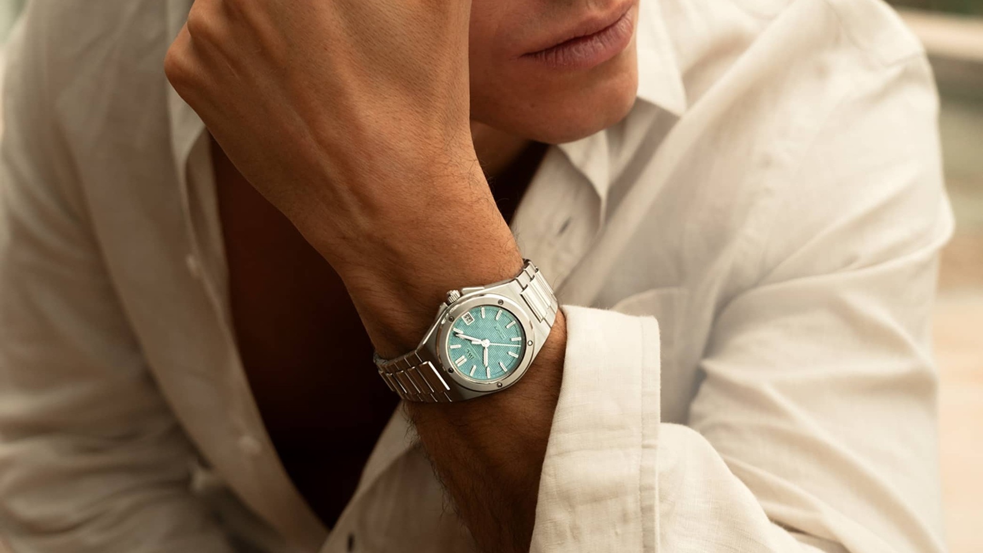 IWC Schaffhausen Ingenieur Automatic 35 with a new Pool-coloured dial.