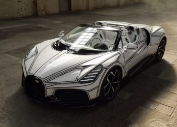 Bugatti W16 Mistral Blanc Eternel