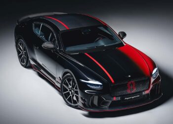 Bentley Reveals the Mulliner Design Theme on the Supersports with Side-to-Side Paint Fade