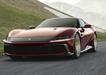 Ferrari 12Cilindri Manuale